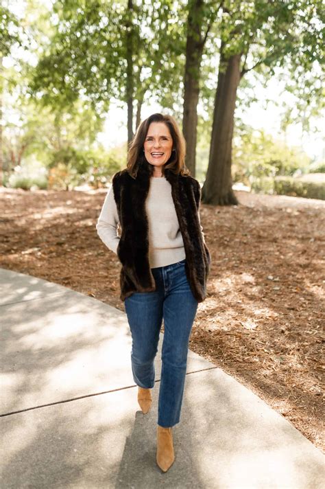 Best Cashmere Sweaters For Petites: Your New Favorite Sweater - Beth ...