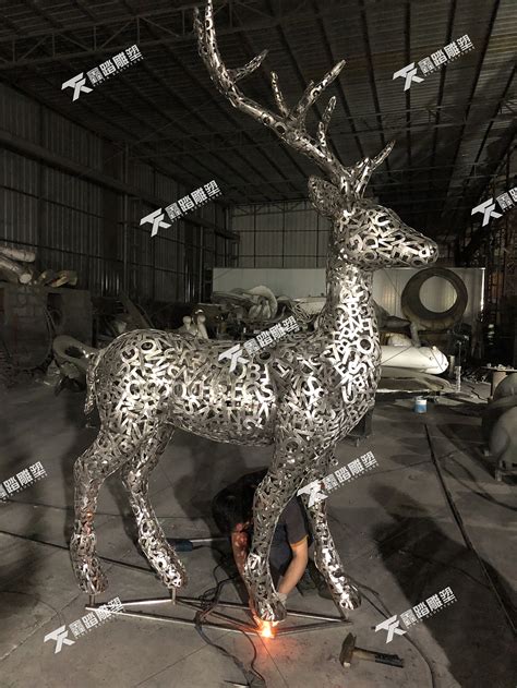 不锈钢镂空梅花鹿雕塑 园林抽象鹿雕塑环境互为衬托|工业/产品|其他工业/产品|A放飞自我 - 原创作品 - 站酷 (ZCOOL)