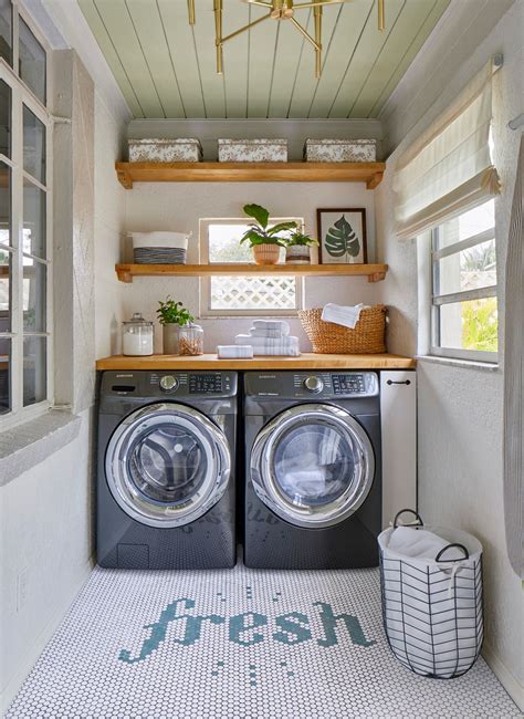 Small Laundry Room Organization 的图像结果