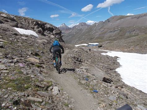Colle dInvergneux m.2903 : traversata valloni Urtier e Grauson, Cogne ...