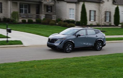 2025 Nissan Ariya: Electric SUV Gains Fresh Options And A New Starting Price Of $39,770 ...