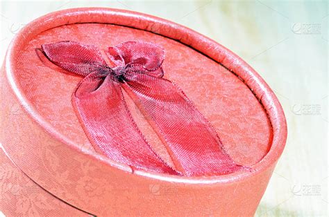 包礼物怎么包圆盒最新素材