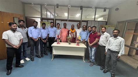 tata hitachi union : टाटा हिताची के यूनियन नेता एसके सिंह को भावभीनी ...