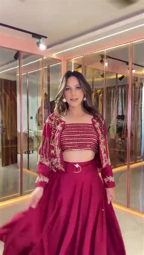 Red cape set for every function – STYLADY