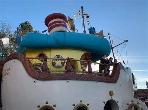 More limited than the other houses - Reviews, Photos - Donald's Boat ...
