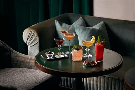 12 hotels around the world with award-winning bars | Condé Nast ...