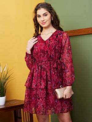Buy Globus Women Maroon V-Neck Abstract Print Bishop Sleeve Layered Fit ...