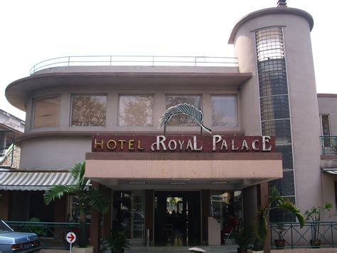 ROYAL PALACE HOTEL (Bandung) - Hotel Reviews & Photos - Tripadvisor
