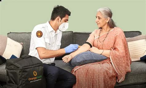 Emedic collecting sample