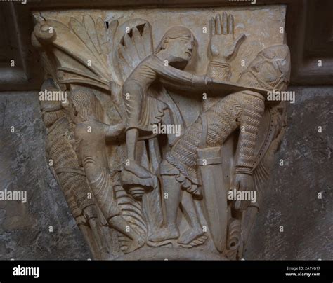 David killing goliath hi-res stock photography and images - Alamy