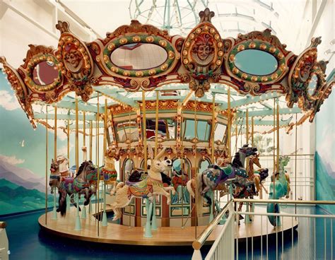 Carousel Using HTML and CSS 的图像结果