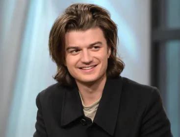 Joe Keery Height, Weight, Age, Net Worth, Career, And More - Bioinfolabe