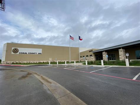 Commissioners Vote to Allow ICE to Use Comal County Jail for Federal ...