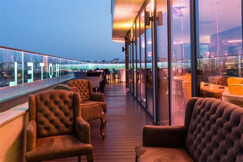 7 Best Rooftop Bars in Tampa - Enjoy Tampa Nightlife with a View – Go ...