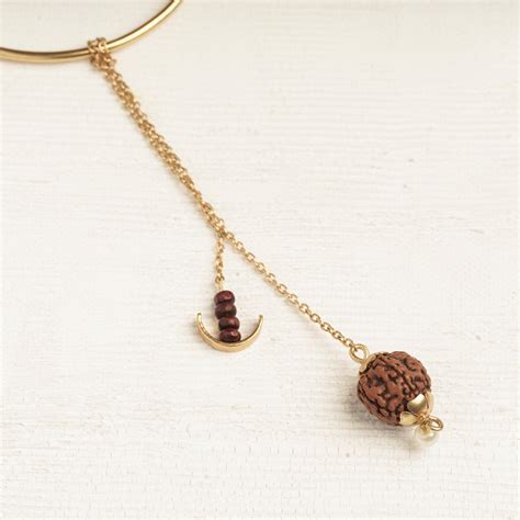 Buy Lumba with Spiritual Rudraksha & Chandan Beads Rakhi Online ...