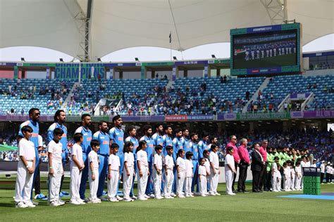 “They are at one place, one hotel” - Former cricketers point out India ...