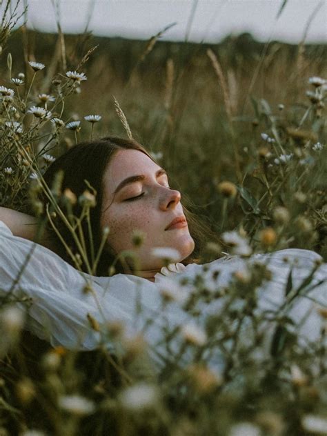 Down+Blouse+Gifs Photos, Download The BEST Free Down+Blouse+Gifs Stock ...