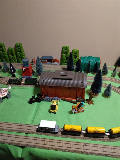 Trackmaster Large Layout 的图像结果