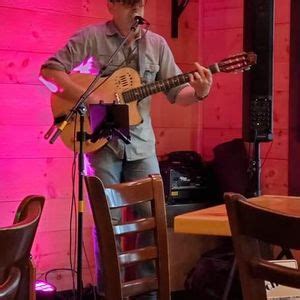 Paul Richard at SoMe Brewing Company, SoMe Brewing Company, York, April ...