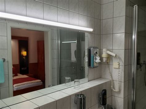 HOTEL HANSA (Offenbach) - Hotel Reviews, Photos, Rate Comparison ...