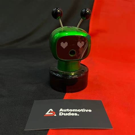 Robot-Style Dashboard Perfume | Car Aromatherapy Diffuser – Automotive ...