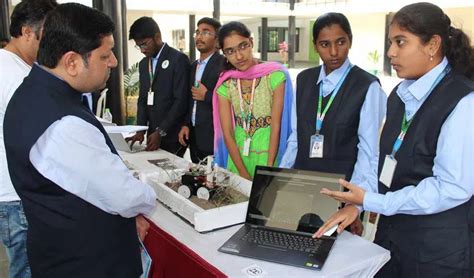 Increasing demand for AI and ML, Data Science in business management ...