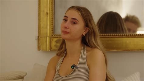 Lily Phillips net worth and earnings from '100 men in a day' stunt