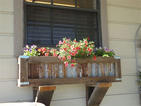 Wood Window Planter Box - Plant Ideas