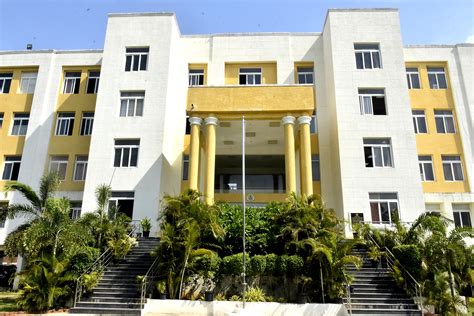 TNJFU - (IFPGS) Vaniyanchavadi - OMR - Chennai