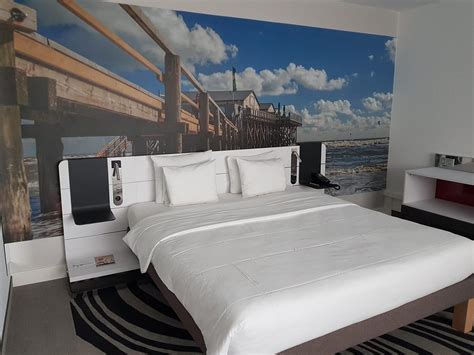 NOVOTEL HAMBURG CITY ALSTER - Hotel Reviews, Photos, Rate Comparison ...