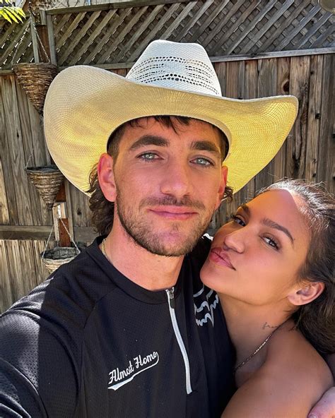 Cassie and Husband Alex Fine's Relationship Timeline | Us Weekly