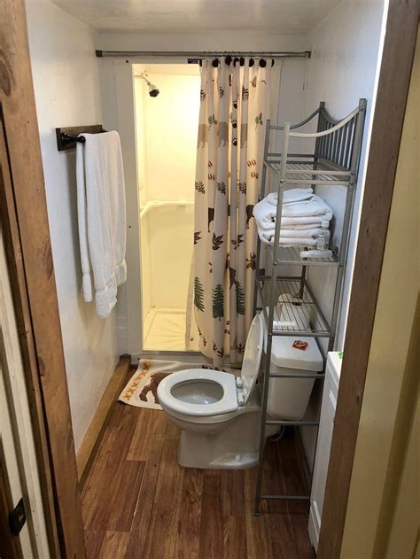 YELLOWSTONE SELF CATERING LODGING (West Yellowstone) - Lodge Reviews ...