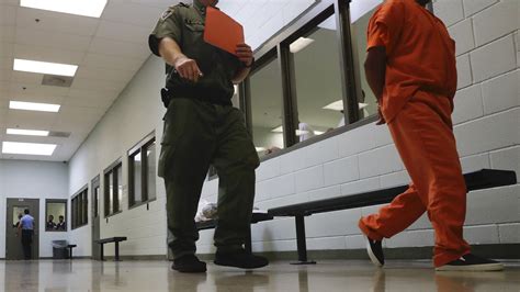 California Now Has the Nation's Strictest Private Prison Ban - Mother Jones