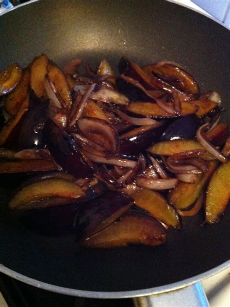 This is just to say – I love plums, and thank you, William Carlos ...