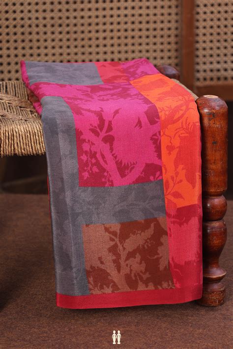 Crepe Saree In Multicolor With Allover Design