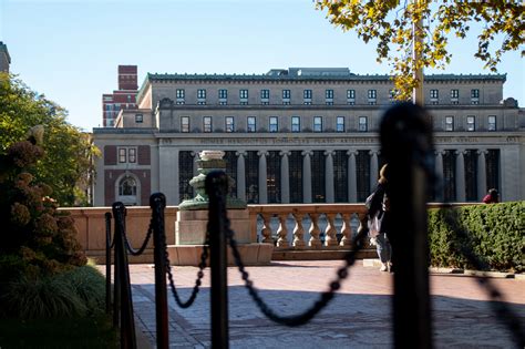 University issues new Title VI discrimination and harassment training ...