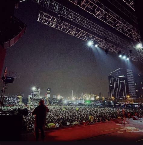crowd in lima perú | Perú, Louis tomlinson, Lima perú
