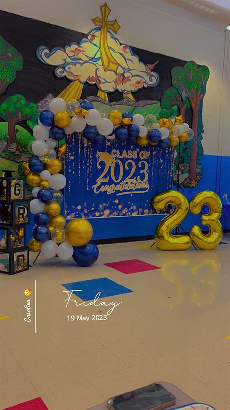 Avezano Class of 2022 Graduation Backdrop Blue and Gold Bokeh Glitter ...