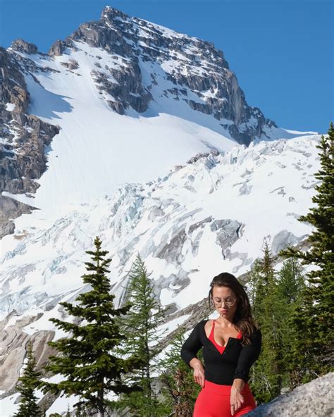 Maddison Noel | Fitness Coach | These rules apply to everything | Instagram