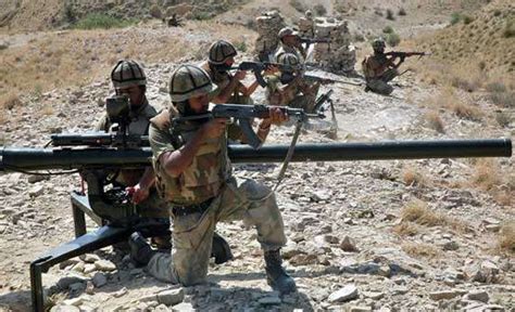 巴基斯坦安全部队展开反恐行动 3名巴塔高级指挥官在内的8名恐怖分子被杀|恐怖分子|巴基斯坦_新浪新闻