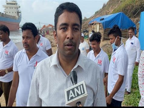 GVMC and District administration launch beach clean up drive with 2500 ...