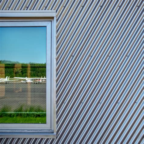 Fitchburg Municipal Airport Administration Building • Fennick McCredie ...