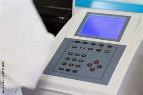 Spectrophotometer Experiment Examples 的图像结果