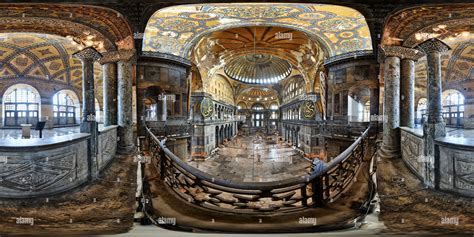 360° view of Hagia Sophia, Mosaics, Top Floor, Istanbul, Turkey - Alamy