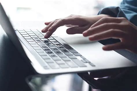 Technical Support Email Example 的图像结果