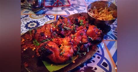 Head To This Dhaba To Get Your Food Cravings Sorted | LBB