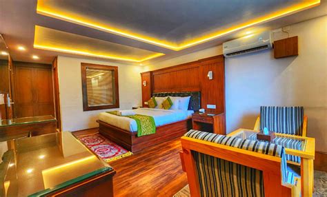 Hotel Himalaya House Rooms, pahalgam, Jammu & Kashmir, india | hotel ...
