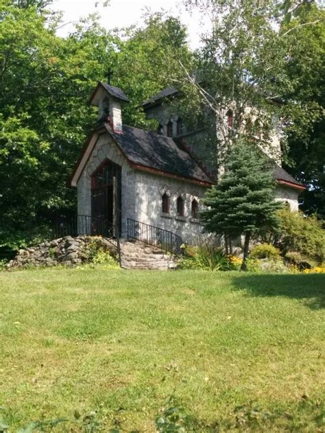 AU RELAIS DE L'ABBAYE (Magog, Quebec) - Hotel Reviews & Photos ...