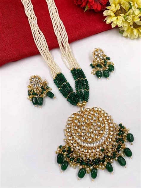 Buy New Pendant Set Design For Women Online – Gehna Shop