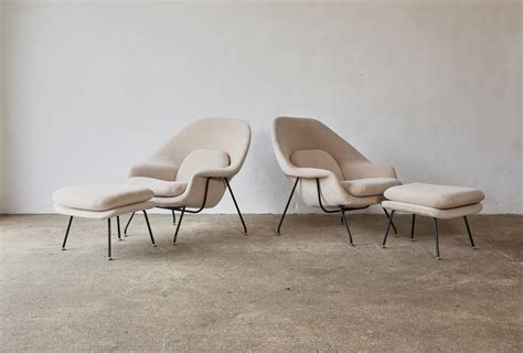 Rare Early Pair of Eero Saarinen Womb Chairs and Ottomans, Knoll, USA ...